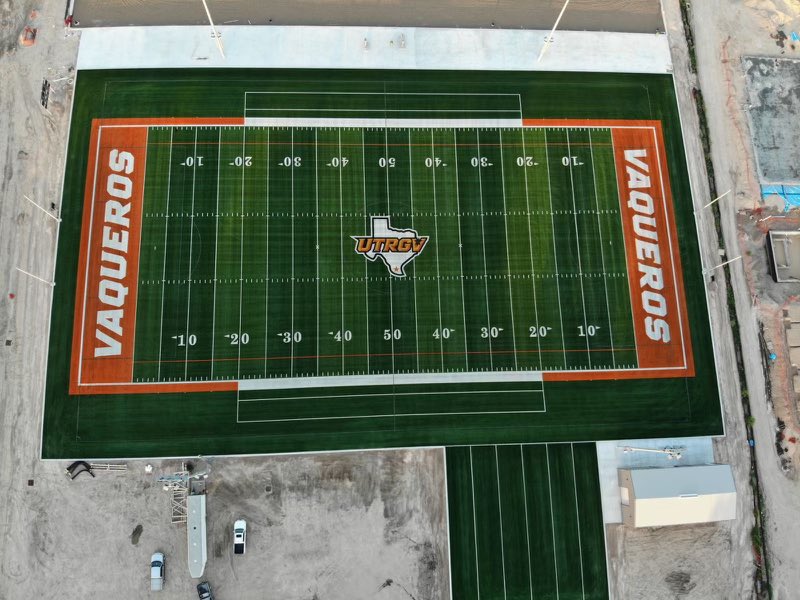 It’s happening! It’s really happening!!The new <a href="/FieldTurf/">FieldTurf</a> Vertex Core practice field with CoolPlay is ready for the Vaqueros. <a href="/UTRGVFootball/">UTRGV Football</a> will be here before we know it. It’s time to #RallyTheValley ✌️ #ChampionsChooseFieldTurf