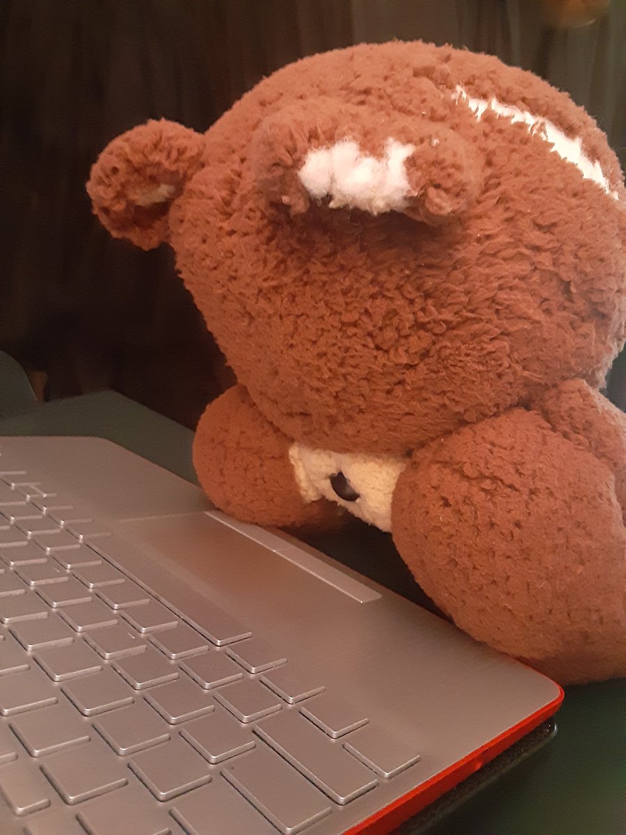 MischeviousBear's tweet photo. He wanted to see what people thought about his game!  It...didn't go well. :( #naughtybear https://t.co/JB2uPPy0vb