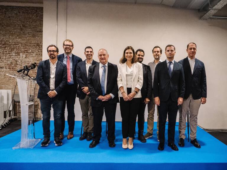 #SoyStartup1000 ENISA <a href="/minturgob/">Ministerio de Industria y Turismo</a> certifica las 1.000 primeras empresas emergentes en España vía <a href="/infobae/">infobae</a> 

infobae.com/espana/agencia…