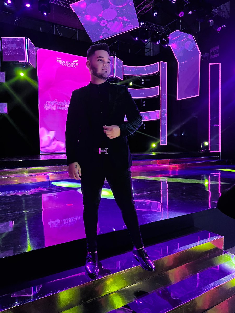 Guapito una vez a la cuaresma 🙈😂