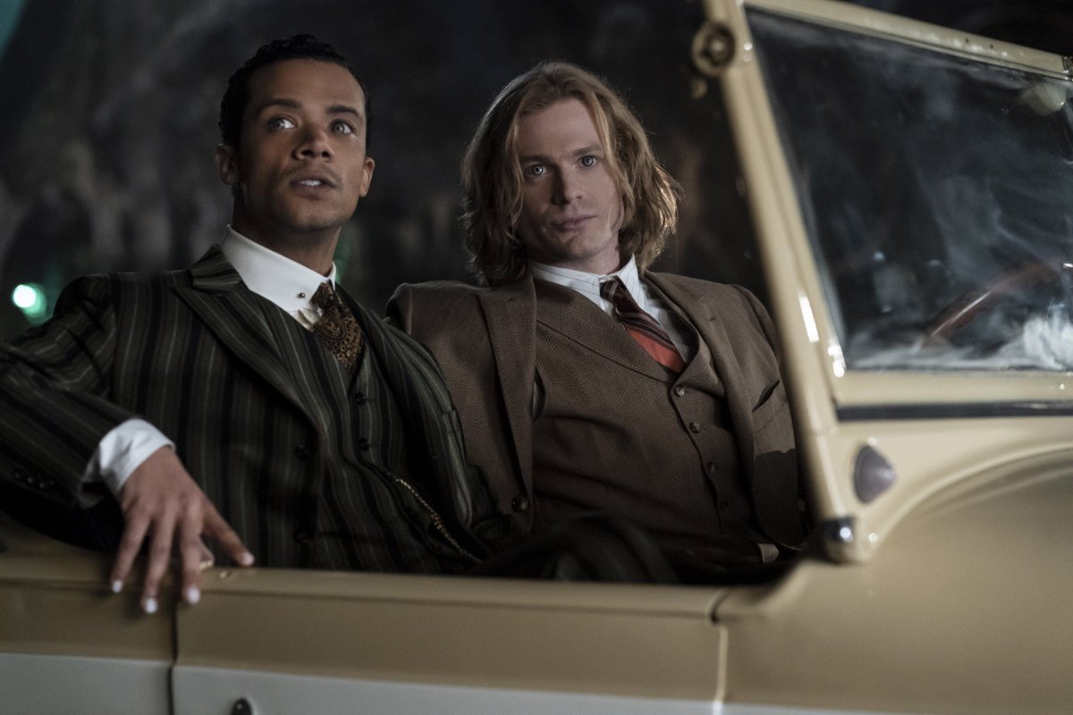Jacob Anderson on working with his ‘Interview With the Vampire’ costar Sam Reid:

“The key thing that Sam and I have is complete and utter trust. We know that wherever the scene goes, it’s going to be safe.” 

🔗: vanityfair.visitlink.me/0PamGC