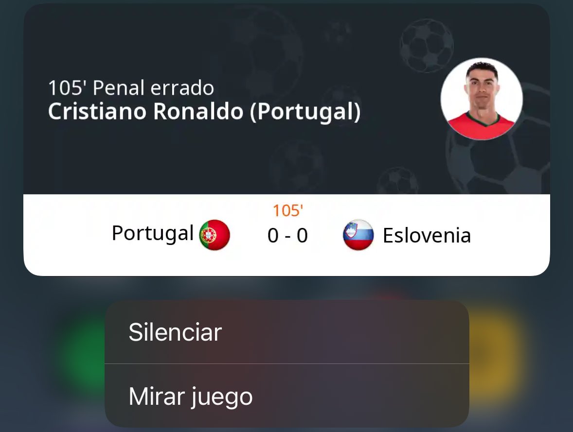 EL ACABADOOOOO 🥶🇵🇹

¿Este el final de la carrera de Cristiano Ronaldo?