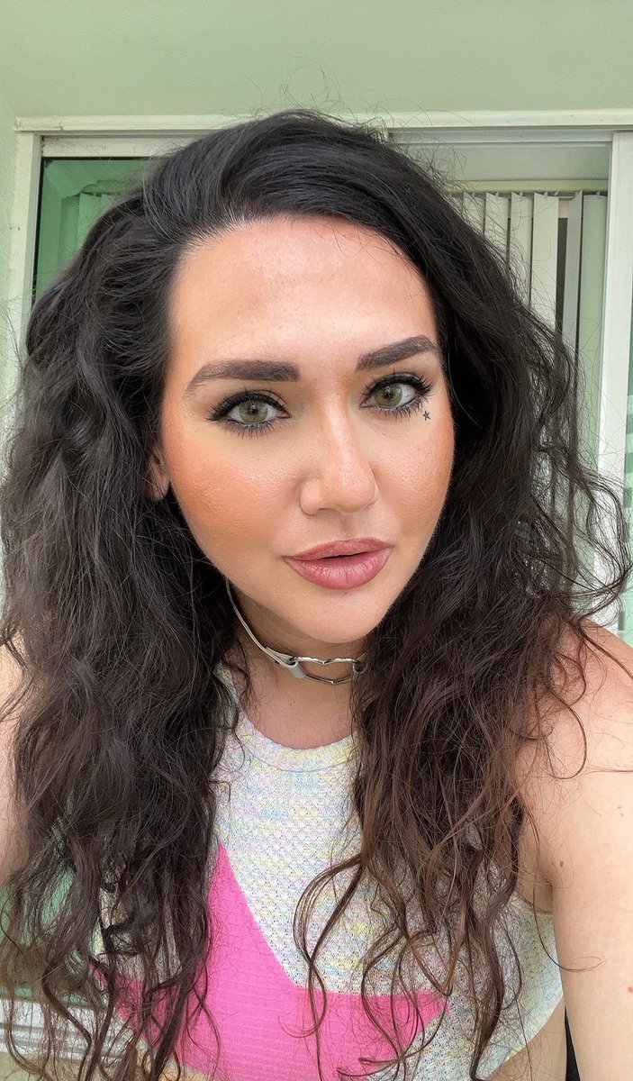 GM. shill me the next 100x memecoin👇🏽