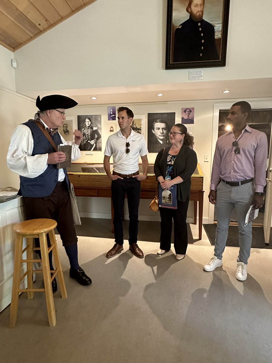 BeccaRauschMA's tweet image. Glad to join @RepAuchincloss today in @TownofMedfield to tour the town’s historical sites, including the Medfield Historical Society and the Dwight Derby House, especially after securing $50,000 in the FY25 Senate budget to support these buildings. #mapoli #districtday