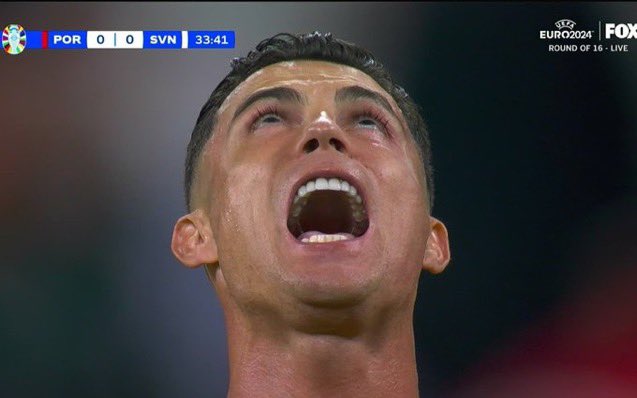 darkskin_ayo's tweet photo. @FabrizioRomano Real pain 

It’s hurt to see him this way 

He doesn’t deserve this 

He is still the Greatest of all time though https://t.co/UOaQJHhIgf