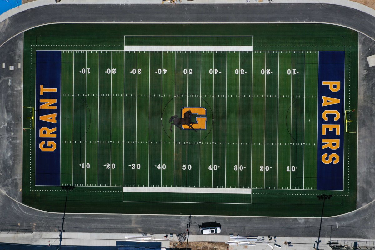 vpgrading's tweet image. #ZipCodeDay makes us extra thankful for the communities that feature VPG&apos;s synthetic turf and track. Shoutout to 95765, 95357, and 95838 for your dedication to our quality surfaces for your sporting needs.

#CaliforniaSports