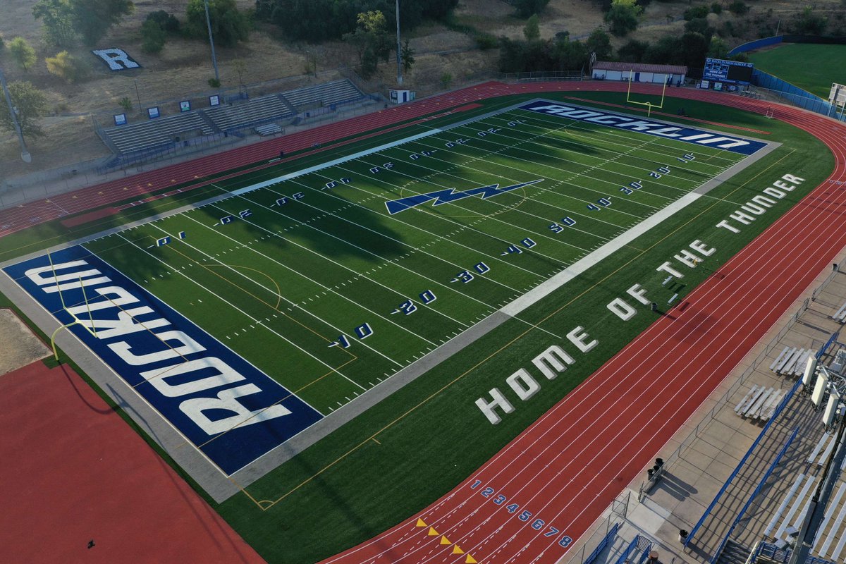 vpgrading's tweet image. #ZipCodeDay makes us extra thankful for the communities that feature VPG&apos;s synthetic turf and track. Shoutout to 95765, 95357, and 95838 for your dedication to our quality surfaces for your sporting needs.

#CaliforniaSports