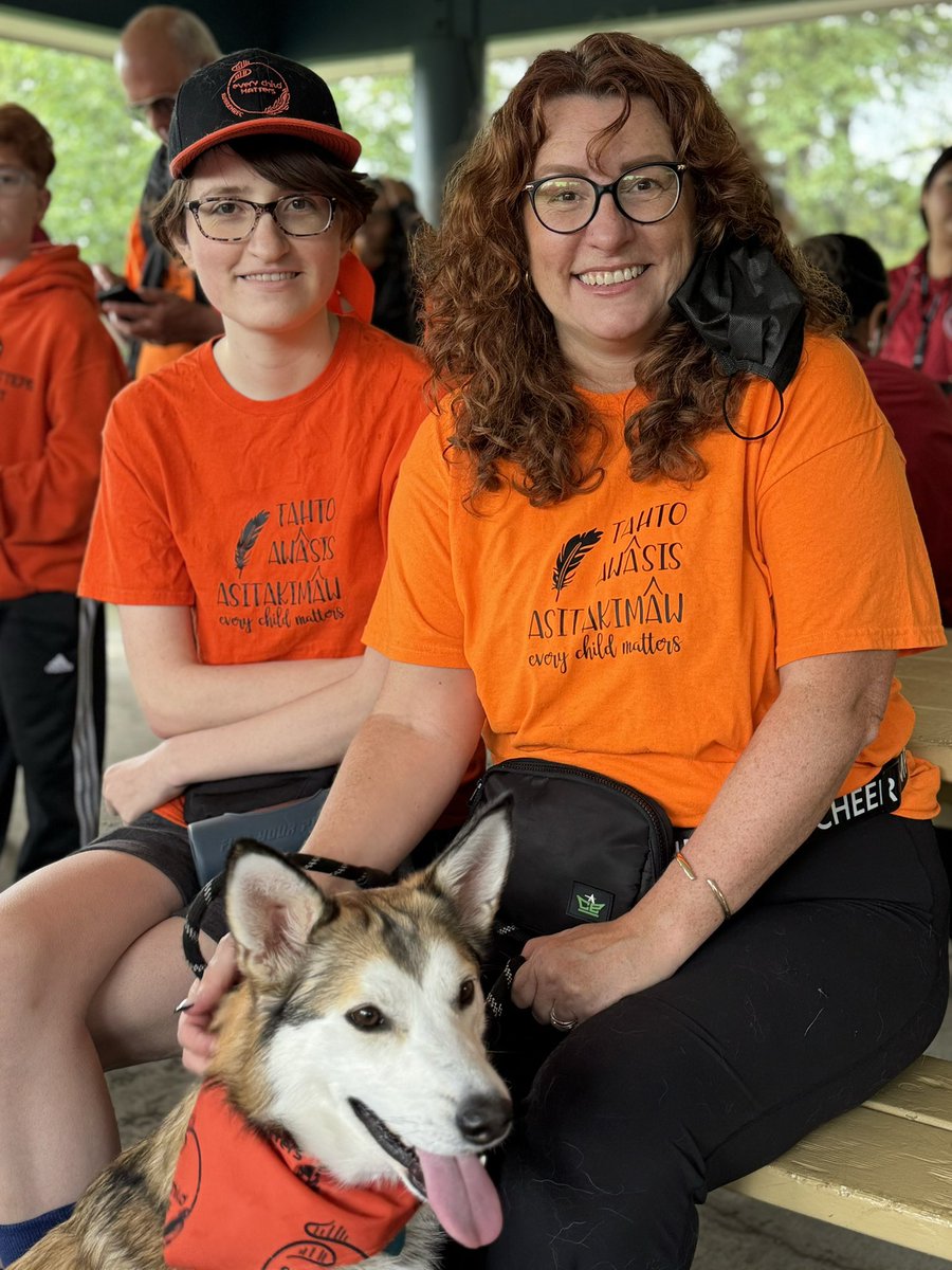 canadachandra's tweet photo. It was wonderful to see so many beautiful humans at the Run for Reconciliation this morning! 🧡 #runremrec #kisāhikikawin https://t.co/wK7r0q6Zzl