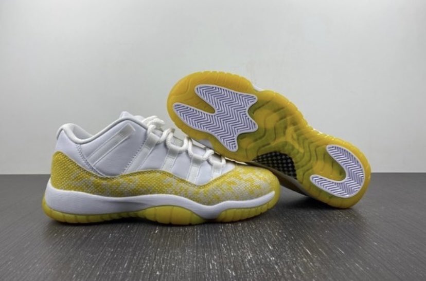 Nht_kickz's tweet photo. Women’s Jordan 11 Low
‘Yellow Snakeskin’ $140

#shoeplug #shop4less #jordan11 #sneakerhead #sneakerwars #shoevender #shoesaddict #shoes4sell #shoes https://t.co/3WHqV3E9sd