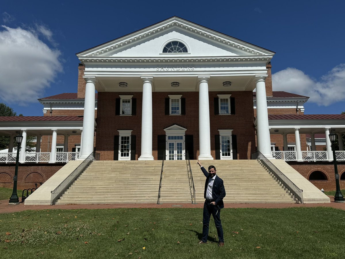 Daniel Saunders tweet media