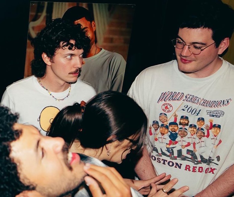 kurtisconner's tweet photo. find someone who looks at you the way i look at Ted 😍 https://t.co/0ftzHLErjt