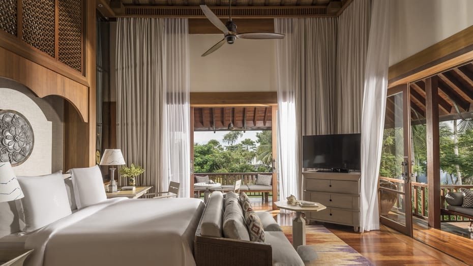 Snaaplux's tweet photo. Escape to paradise at a luxury beach hotel-where stunning sunsets, pristine sands, and ultimate relaxation await.

@fslangkawi 

#LuxuryTravel #BeachRetreat #FourSeasons #SnaapLux https://t.co/2hzKRuyqCp