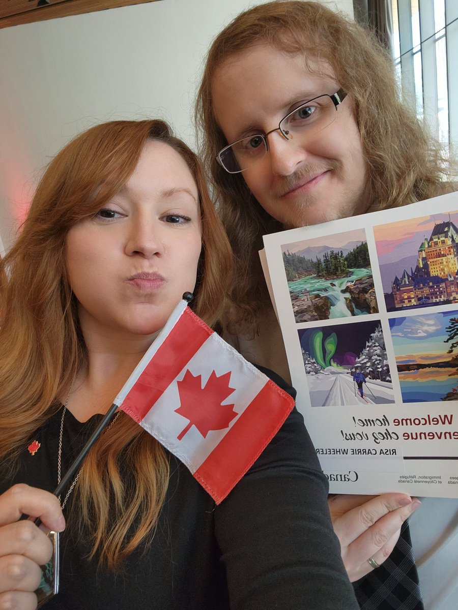 lucahjin's tweet photo. On this, the most Canadian day, I have become the most Canadian. 🍁

OFFICIAL MAPLE BURGER 🍔 https://t.co/Z97FhQlLaH