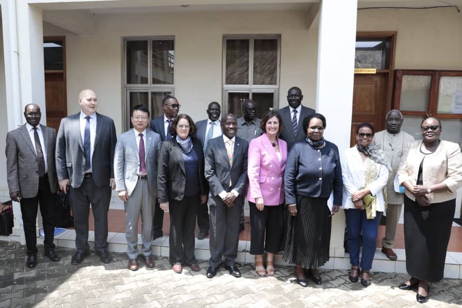 Beth Bechdol tweet media