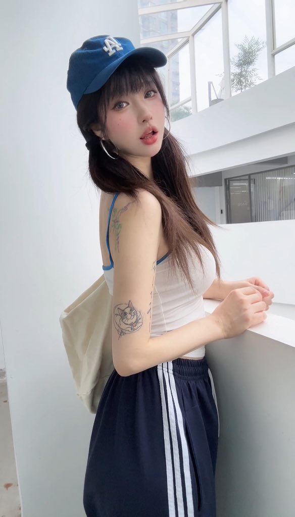 双马尾赛高ʕ⸝⸝⸝˙Ⱉ˙ʔ https://t.co/i9ZKBEy6r0