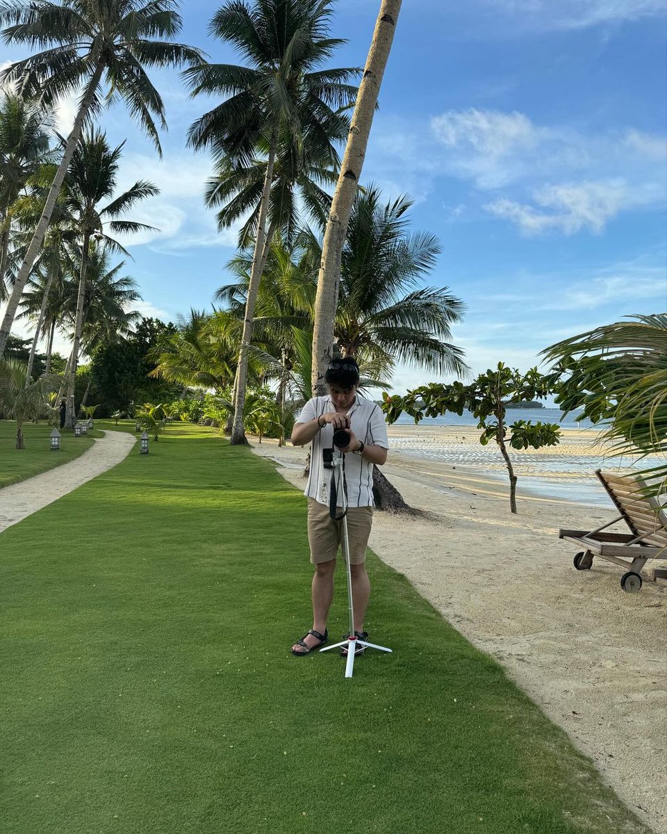 Aktres na si Elisse Joson, nag-share sa social media ng kanyang sweet post para sa partner na si McCoy De Leon.

"To the guy who flew out of Manila with me even if he can only stay for one day. ☺️ happy you and me day," saad nito sa post.

(Instagram/elissejosonn)