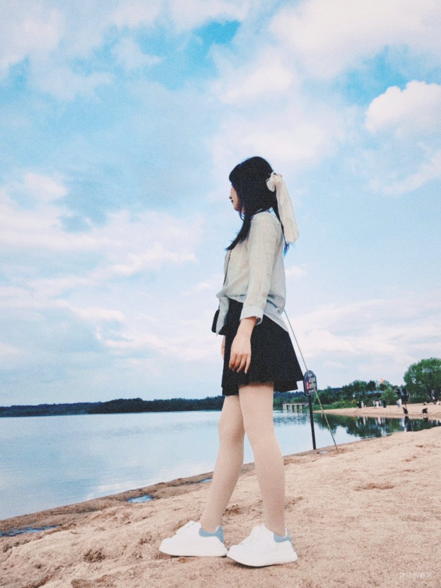 muchunf87769849's tweet photo. 也就是个身材了，骨架不大，个子高 https://t.co/ihLQnASznP