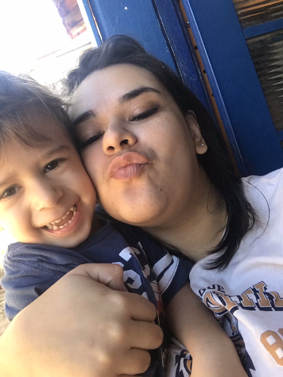 lauravalentin_'s tweet photo. Meu amooooor https://t.co/pEV5QInMxi