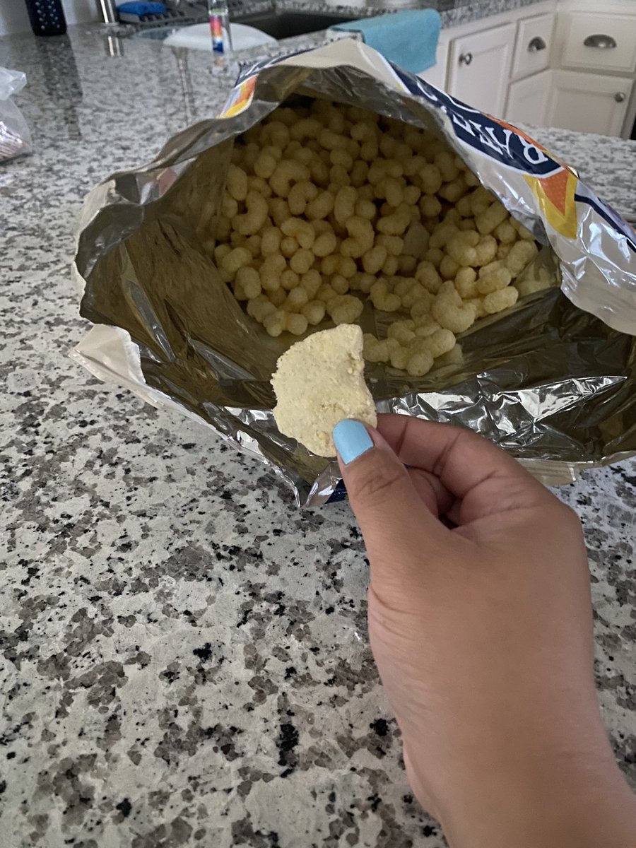 Liz Anya tweet media