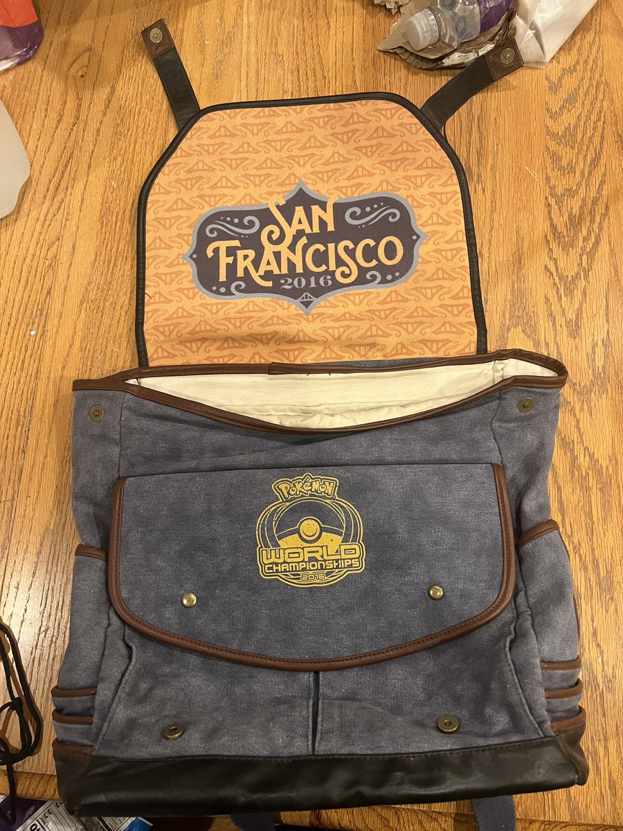 nkstratford's tweet photo. I am looking to move this 2016 worlds Top 32 leather messenger bag. It is in close to new condition, I used it for like 6 months back in the day and took good care of it. DM me with any offers,  and any RT’s are appreciated. It’s a sick bag 😎 https://t.co/CiSJr8ESN3
