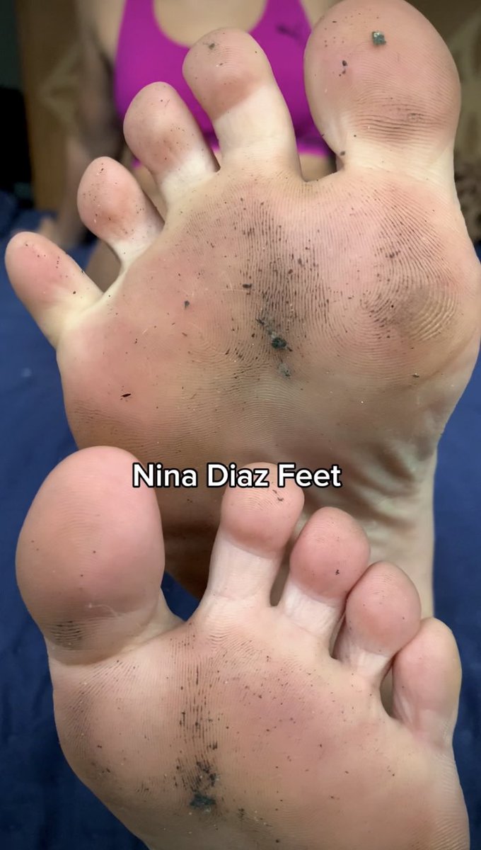 Really Dirty Soles! 😈 can u handle it? 🐶

onlyfans.com/ninadiaz.feet
linktr.ee/nina.feet

#feet #feetworshi̇p #femdom #bigass #dirtyfeet #reekfeet #toes #bdsm #findom #findomcash #findomgoddess #domme #stinkfeet #foot #soles #teenagers #youngirl #armpit #toejam #dirtyfeet