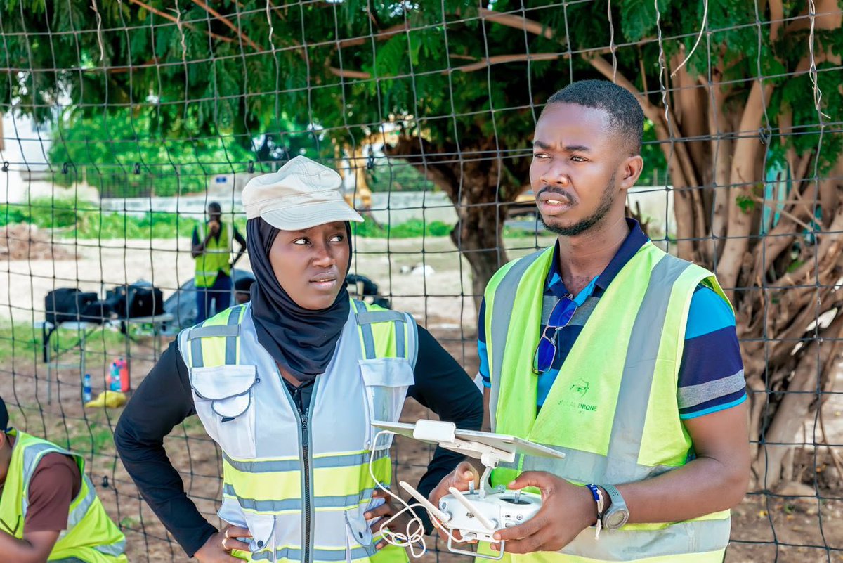 🌟 Welcome July! 🌟 This month is extra special for Côte-d’Ivoire Drone Academy Training July 15-26, 2024 at <a href="/Vitib/">alex vitor ribei</a>. Stay tuned 🚀🛸 #DroneAcademy #Innovation #July2024 #CIV225  #drones