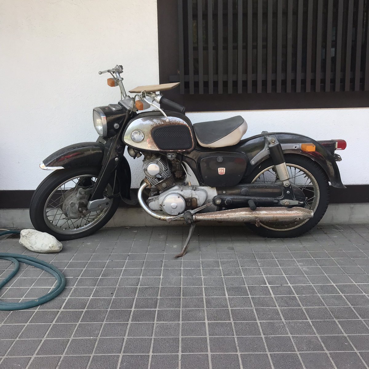 k34Oe0YomR14583's tweet photo. おはようございます。禁酒15日目の朝の体重は64.05kg。血圧は105/67。昨日の歩行距離は6.53kmでした。お酒を飲まない事に慣れてしまった気がします。ご自愛下さい。
＃CD125 https://t.co/Gj5IU7ncDy