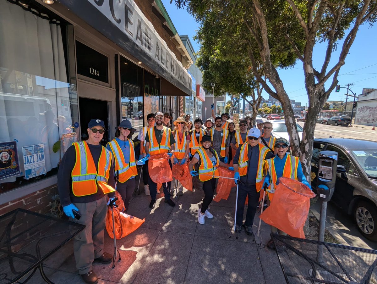 RefuseRefuseSF's tweet photo. Very consistent turnout again this past weekend - 21 cleanups, 250+ volunteers, 290+ trash bags.

Frequency &amp; consistency is key to clean neighborhoods, but always want large turnouts as well!

The smiling faces and good karma are a given.

#nextlevel #refuserefuse #keepsfclean https://t.co/5IkqMhxeOk