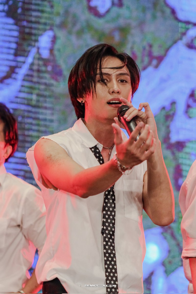 smclnjpg's tweet image. 🗓️ 240628
❣️ 1ST ONE — J
📍 Fête de la musique - PPOP Stage, One Ayala, Makati

1ST ONE AT FÊTE DE LA MUSIQUE PH
#1stOneDITO #FetePH30
@1stoneOfficial @1stoneofc_j
#1stOne #1stOne_J