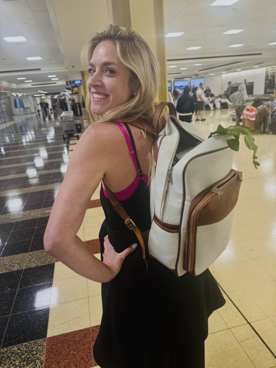 When you visit your in-laws in FL and find a plant “need” to bring home 😂