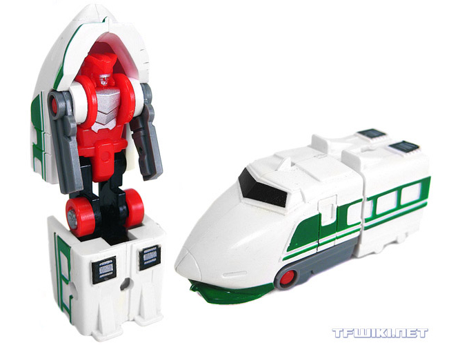 DailyTFormers's tweet photo. In times of battle, why not stop and smell the roses? Maybe describe their elegant beauty through poetic symphony & rhythm? It wouldn't hurt? Maybe he can do that when he isn't being combining with his other Liner teammates? Today's #Transformers of the day is #Micromaster Leaf! https://t.co/xbDqo8qdHY