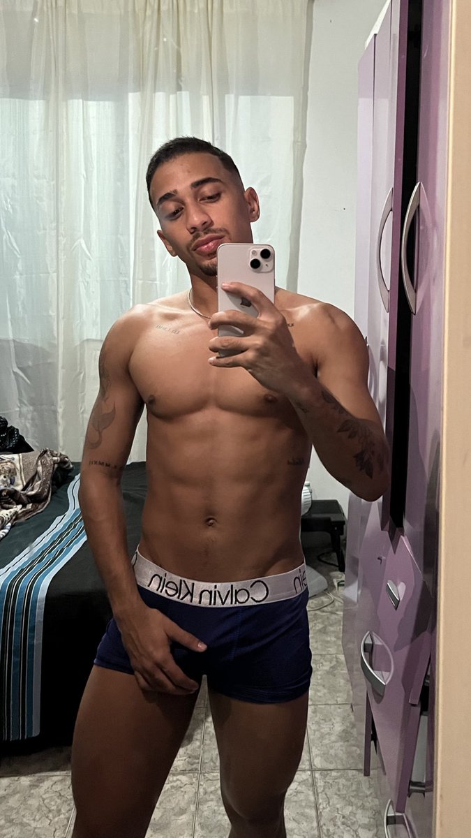 duavictx's tweet photo. tudo certin?? https://t.co/tPWvP3tlAx