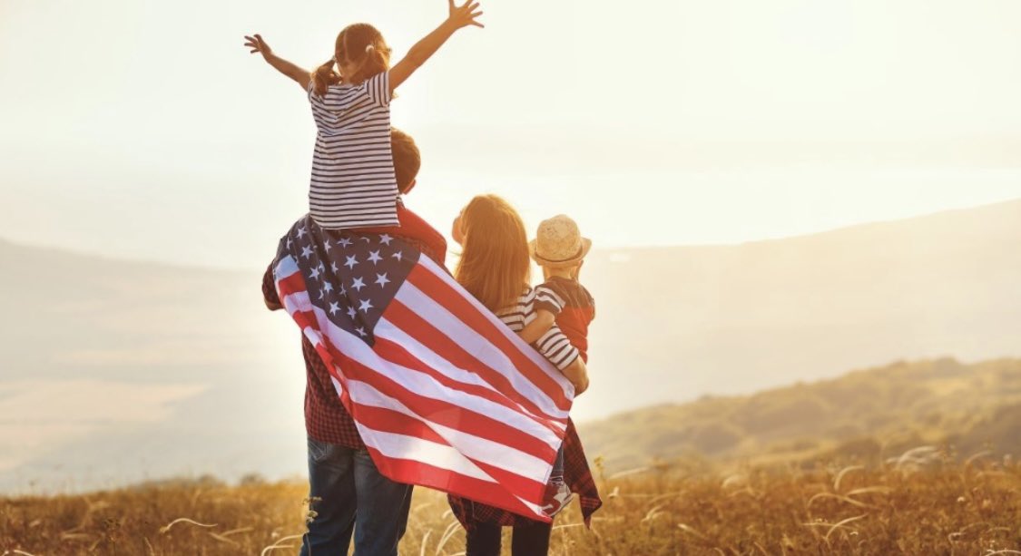 ipo42b's tweet photo. Whether you are enjoying the day at the beach, BBQing in the backyard, or celebrating anywhere in between, here’s to a safe and fun #july4th 💥 https://t.co/ZIBueT0r3w