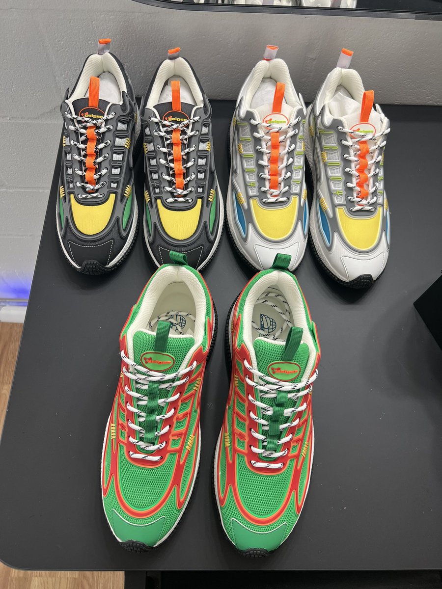 JohnGeiger_ tweet picture