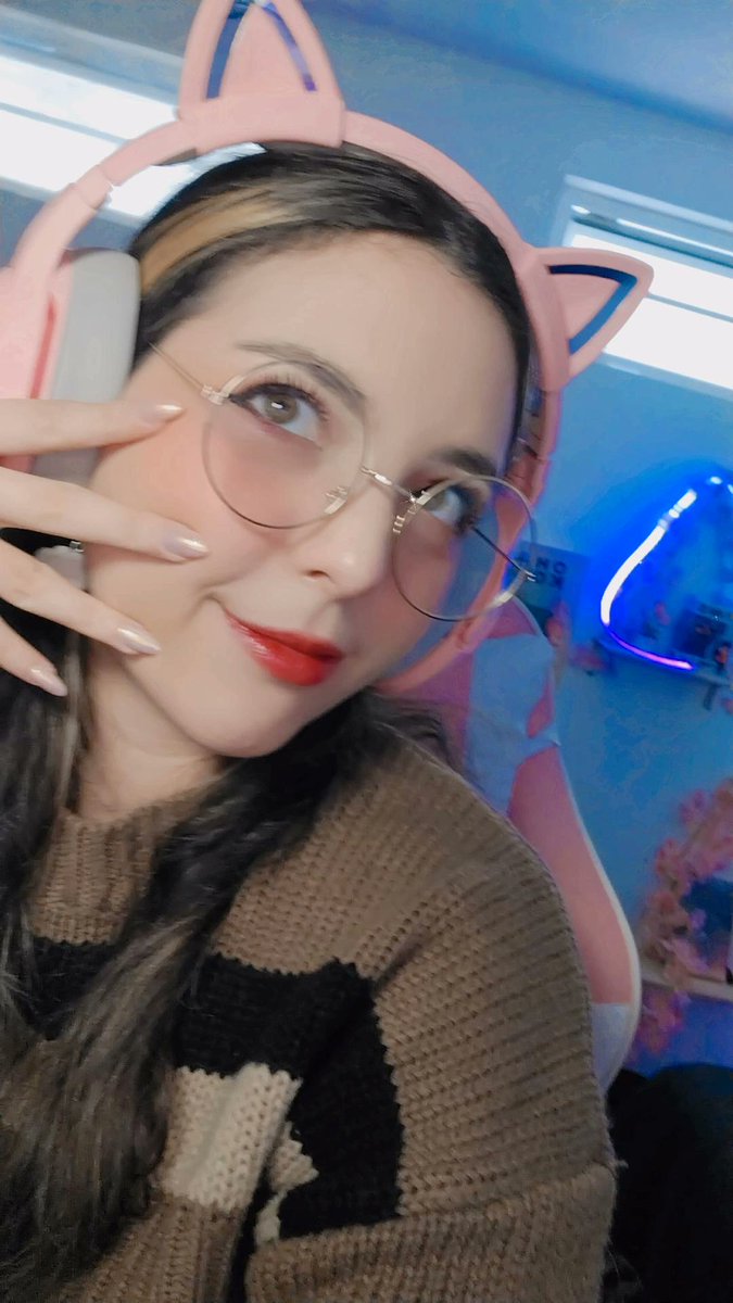 aTinyCherry's tweet photo. Ya estamos en stream de nuevo, casi se quedan sin Cherry este fin de semana

https://t.co/eT29JCi6hL https://t.co/cUZIMXa7Ab