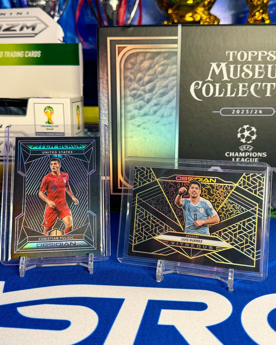 castrocollects's tweet photo. HUGE GAME IN COPA AMERICA TONIGHT! 😳

🇺🇸 Christian Pulisic Obsidian /65
🇺🇾 Luis Suarez Obsidian /15

For your chance to win BOTH of these cards, RT this post &amp; make sure you’re following @castrocollects 💙 https://t.co/3cweMPHr7H