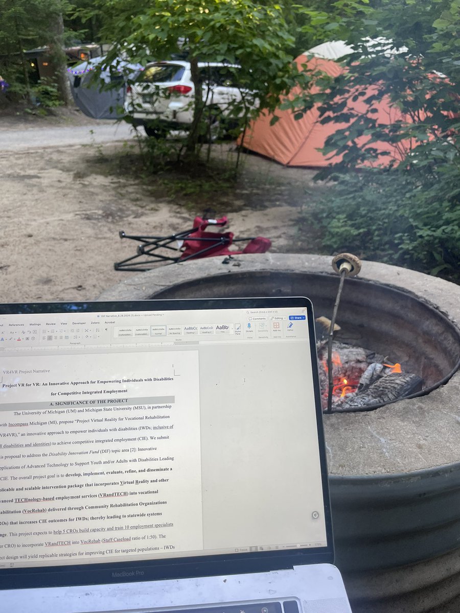 ConnieYSung's tweet photo. Grant is in! Time to close my laptop, cross my fingers 🤞while celebrating the Independence Day 🇺🇸 as a citizen for the very first time! Happy Fourth 🥳!! https://t.co/2OZoO07Fdm