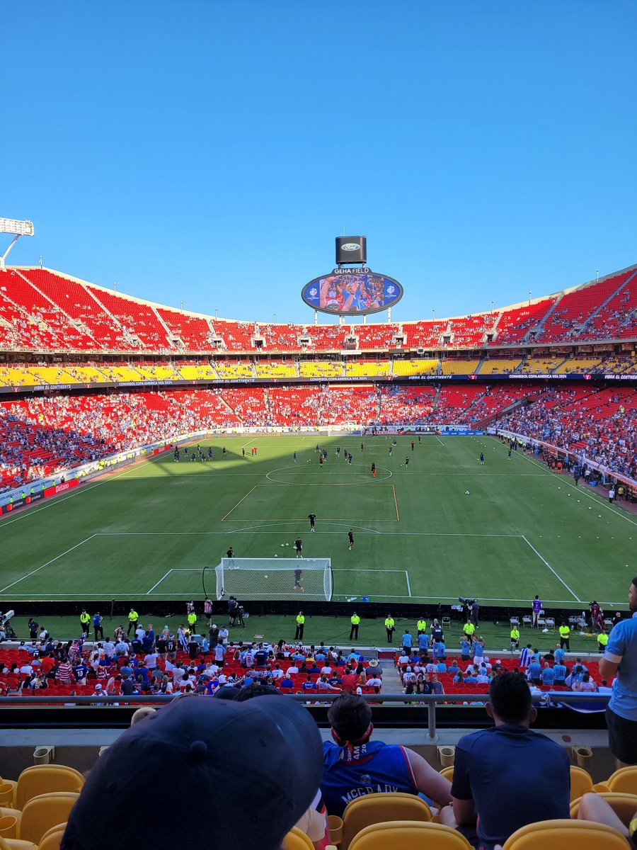 grackers's tweet photo. Beautiful night for a match! #CopaAmerica https://t.co/PKlP75HxYa