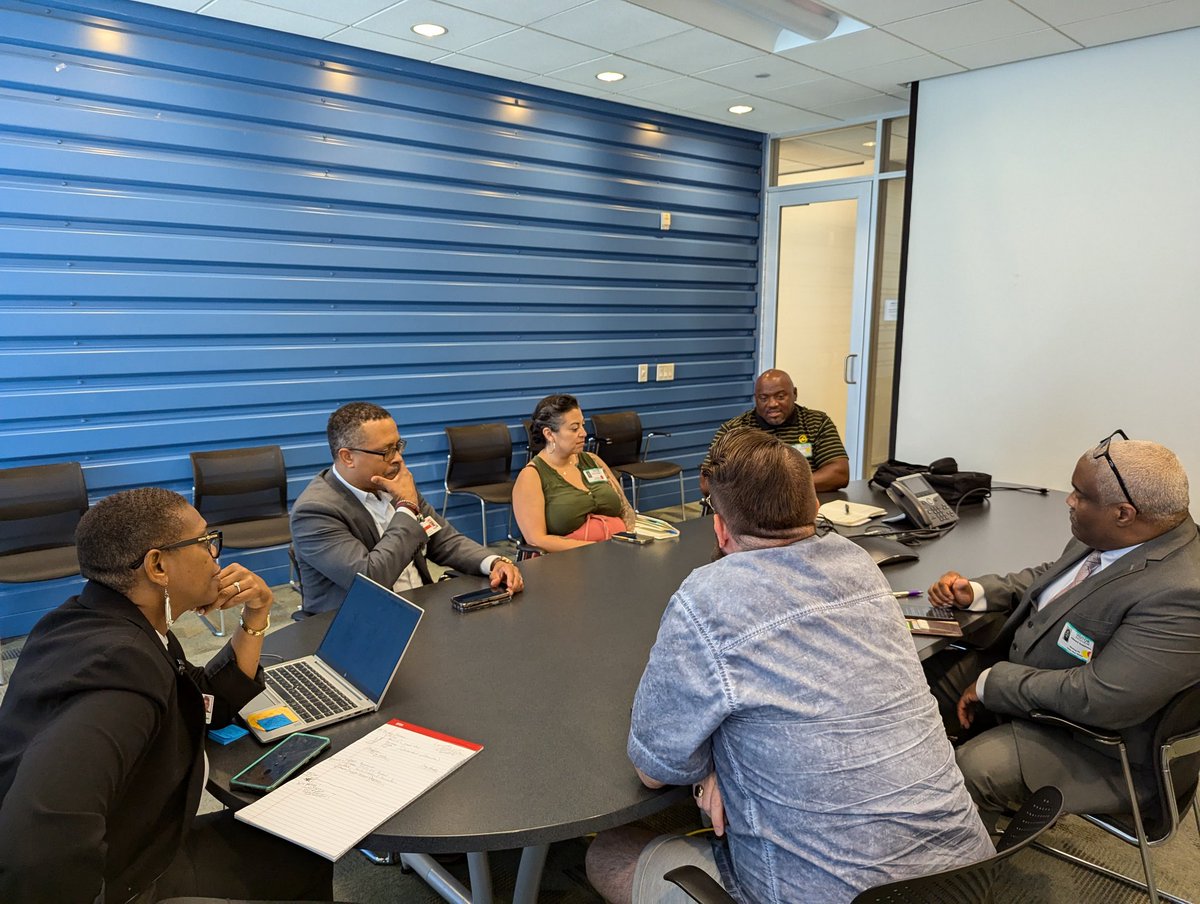 Stacy Hammond, M.Ed (@excel_hammond) on Twitter photo It's Monday, do you know where your CTE business partners are? Business partners huddle with our <a href="/HISDCTE/">Houston ISD CTE</a> Arts and AV Cluster lead Marilyn Haynes, to discuss what's impacting their industry and how we can prepare our students to fill the job vacancies in A.V. <a href="/HoustonISD/">Houston ISD</a> @ It's Monday, do you know where your CTE business partners are? Business partners huddle with our <a href="/HISDCTE/">Houston ISD CTE</a> Arts and AV Cluster lead Marilyn Haynes, to discuss what's impacting their industry and how we can prepare our students to fill the job vacancies in A.V. <a href="/HoustonISD/">Houston ISD</a> @