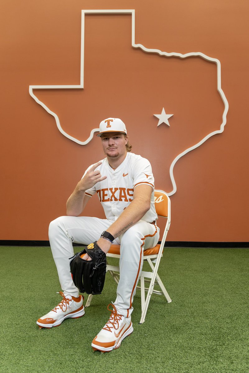 Thomas Burns tweet media