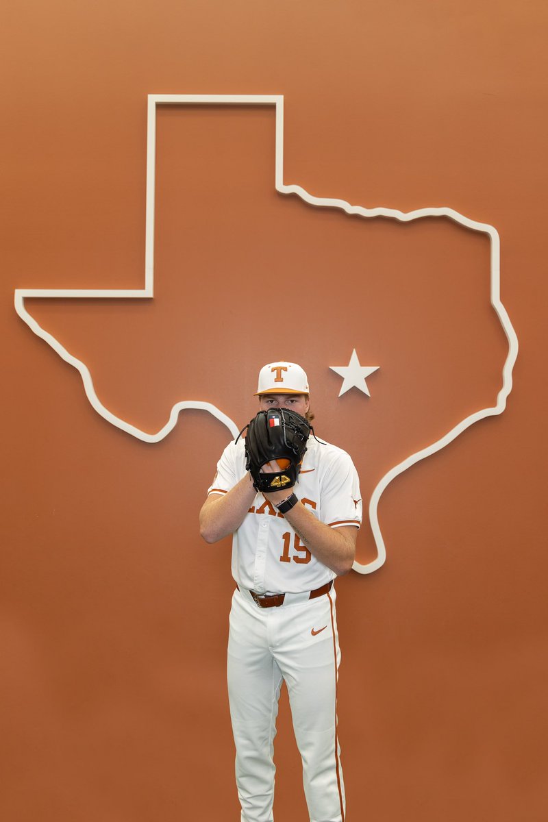 Thomas Burns tweet media