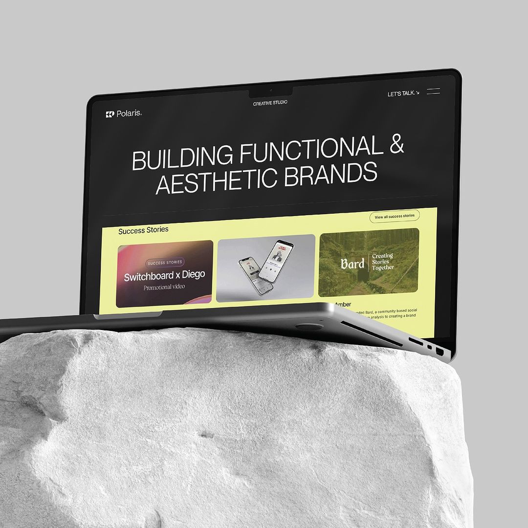 An interesting brand comprising of great positive and negatives spaces around the brand logo. Paired alongside some sleek typography and colours - Well done Polaris Studio⁠
⁠
—⁠
⁠#brandinginspiration