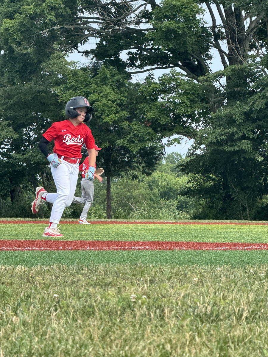 miles_ashbaugh's tweet photo. Had a Great Time at the E5 Tournament In Indiana Hosted by hall of famer Scott Rolen! Ended getting runner up after a great weekend! @T3HawksDavison @T3Warhawks_Rua @E5Baseball @T3_Warhawks https://t.co/kcui92v2zn