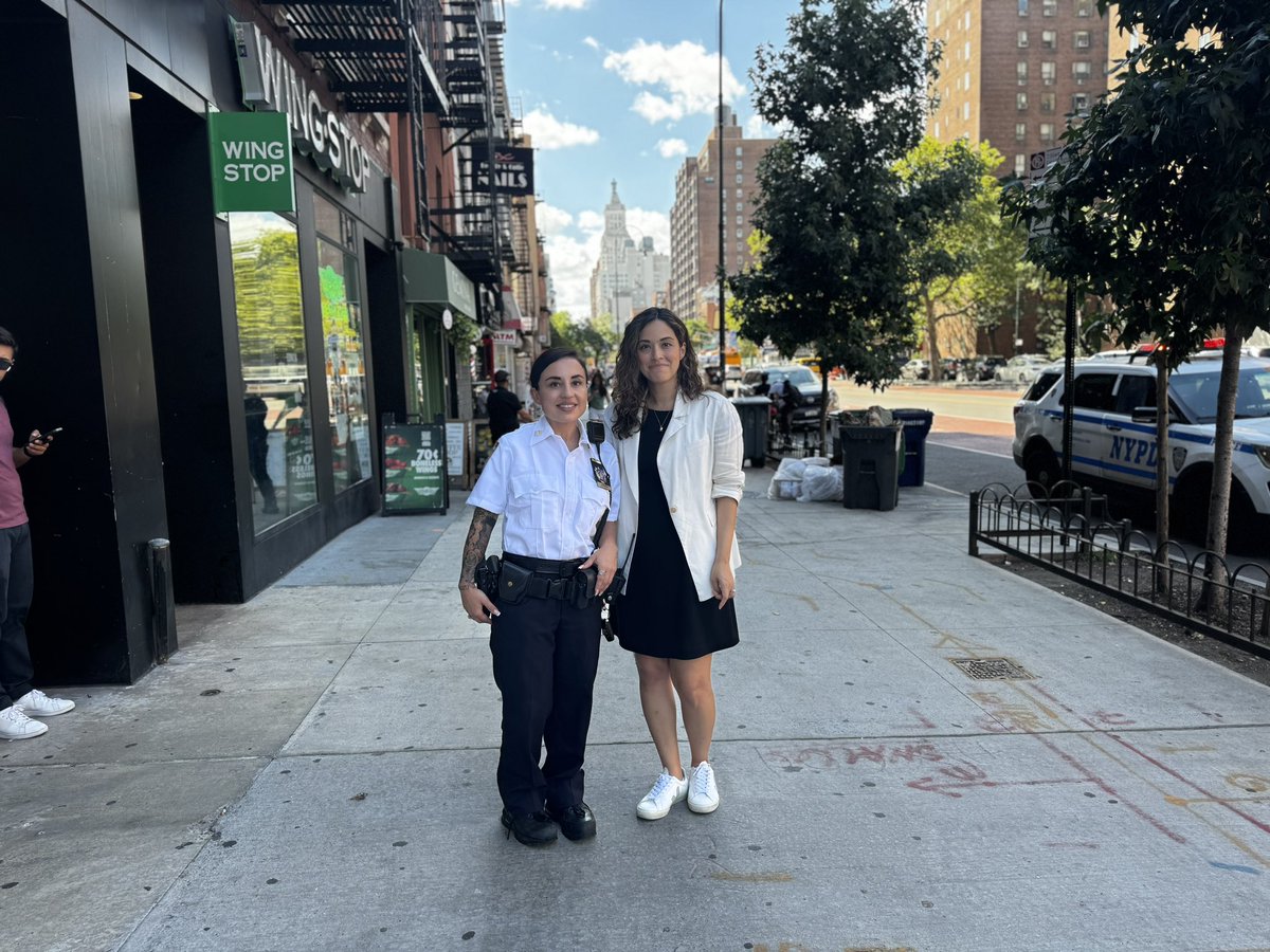 NYPD 9th Precinct tweet media