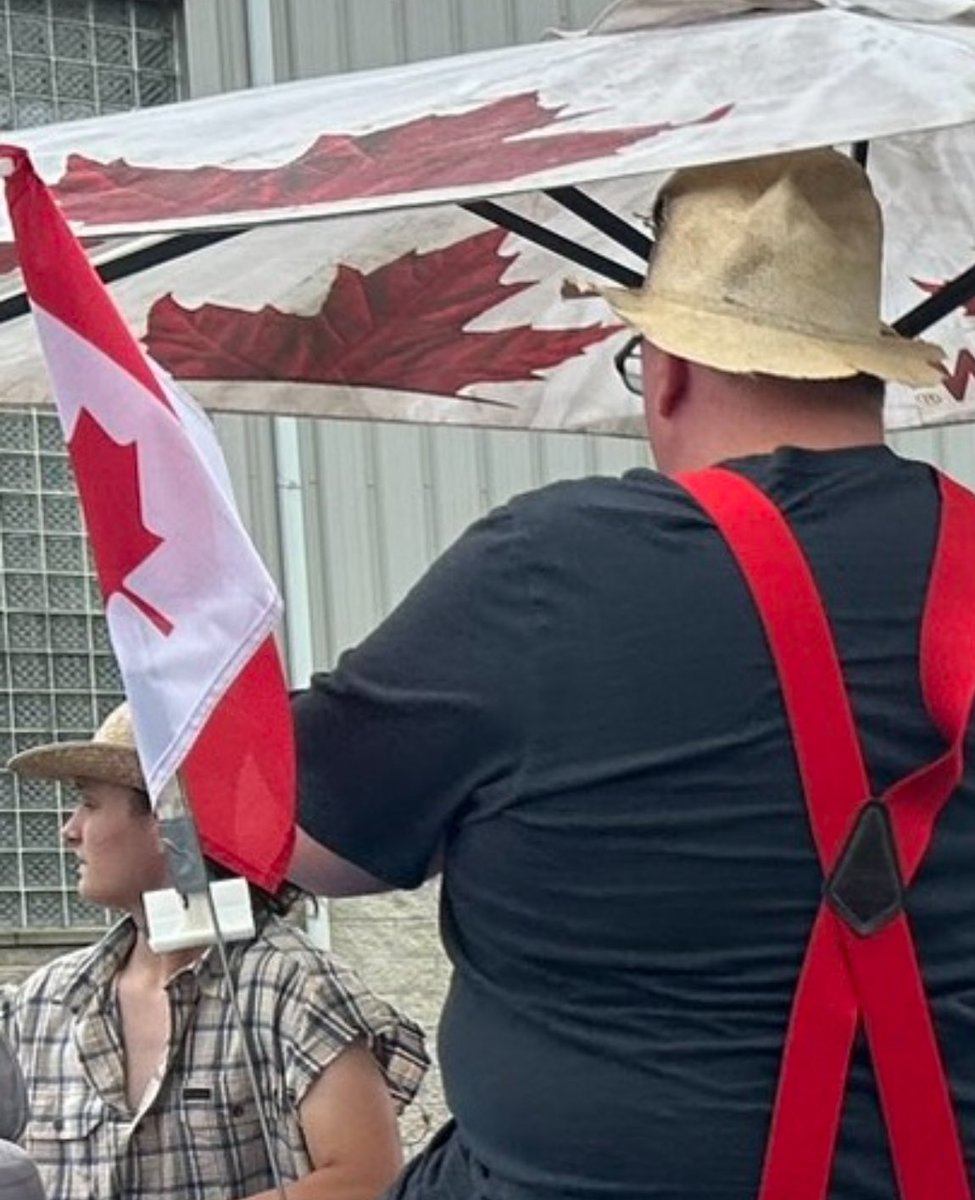 LisaThompsonPC's tweet photo. Here are some fun 🇨🇦#CanadaDay 🇨🇦 scenes that caught my eye today!! Hope you had a good day celebrating our #TrueNorth #ProudAndFree ! https://t.co/gtLY6q8098