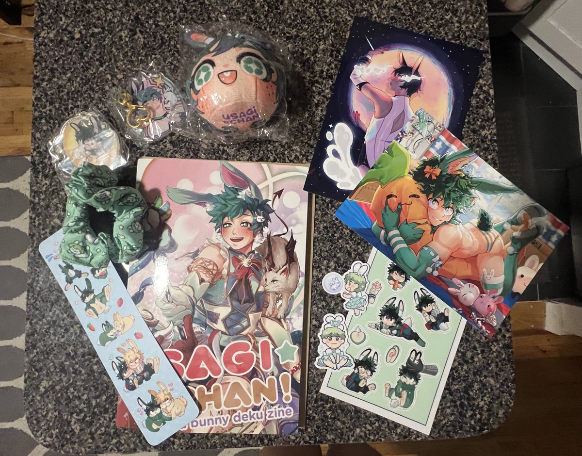 wahhh my stuff from the <a href="/BunDekuZine/">Usagi-Chan! A NSFW Bunny Deku Zine🐰 | Concluded</a> came in and I’m OBSESSED 😭