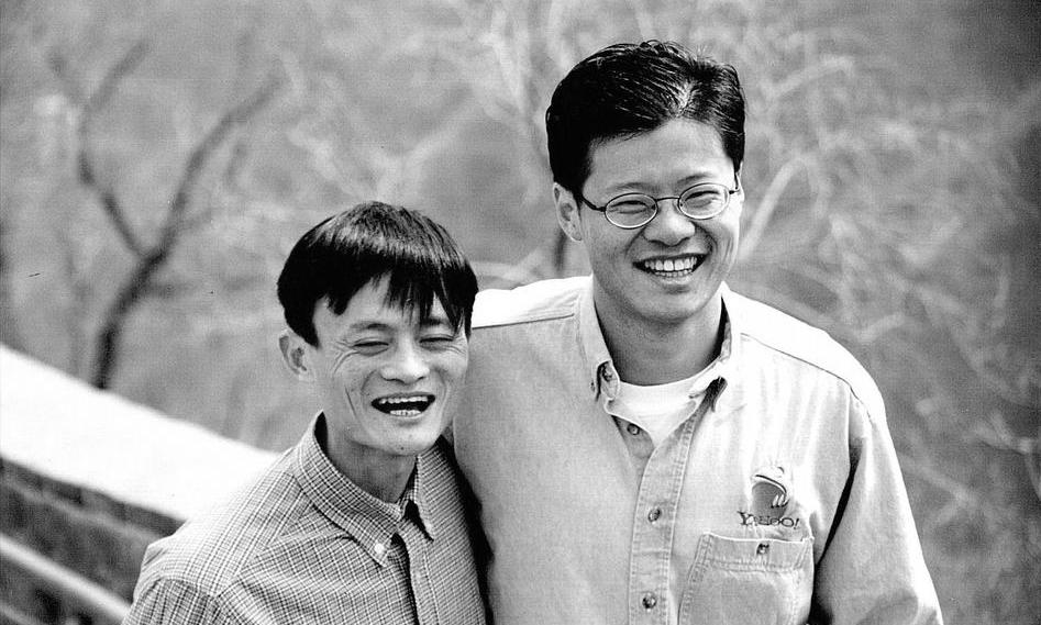 levelsio's tweet photo. This photo was taken in 1997 at the Great Wall of China. It shows Jack Ma (the founder of Alibaba) and Jerry Yang (the founder of Yahoo)

Two years before the picture was taken, in 1995, Jerry Yang had founded Yahoo and had become an internet sensation around the world. As a 10-year old emigrant from Taiwan, Jerry had never visited China, but was invited to do so in 1997

The translator who was assigned to him was a junior staffer at the economic ministry – a guy called Jack Ma

Jerry still talks about meeting Jack that day and how struck he was by his inquisitiveness. Jack wanted to know everything about Yahoo and the internet – at a time when China had no more than 7M internet users. They connected really well, but didn't stay in touch

Two years after this encounter, in 1999, Jack Ma went on and founded Alibaba. A few years later, when Jerry heard for the first time about Alibaba and its founder named Jack Ma, he remembered his tour guide who had the same name and wondered whether they would be the same person – which they turned out to be

Jerry and Jack reconnected, and seven years after their first encounter at the Great Wall, in 2005, Jerry Yang made a $1B investment in Alibaba for 40% of its stake – an investment that would arguably become one of the most lucrative business deals in history when Alibaba grew to become a company with a market cap of $500B+

From https://t.co/OhoEX8LF9P