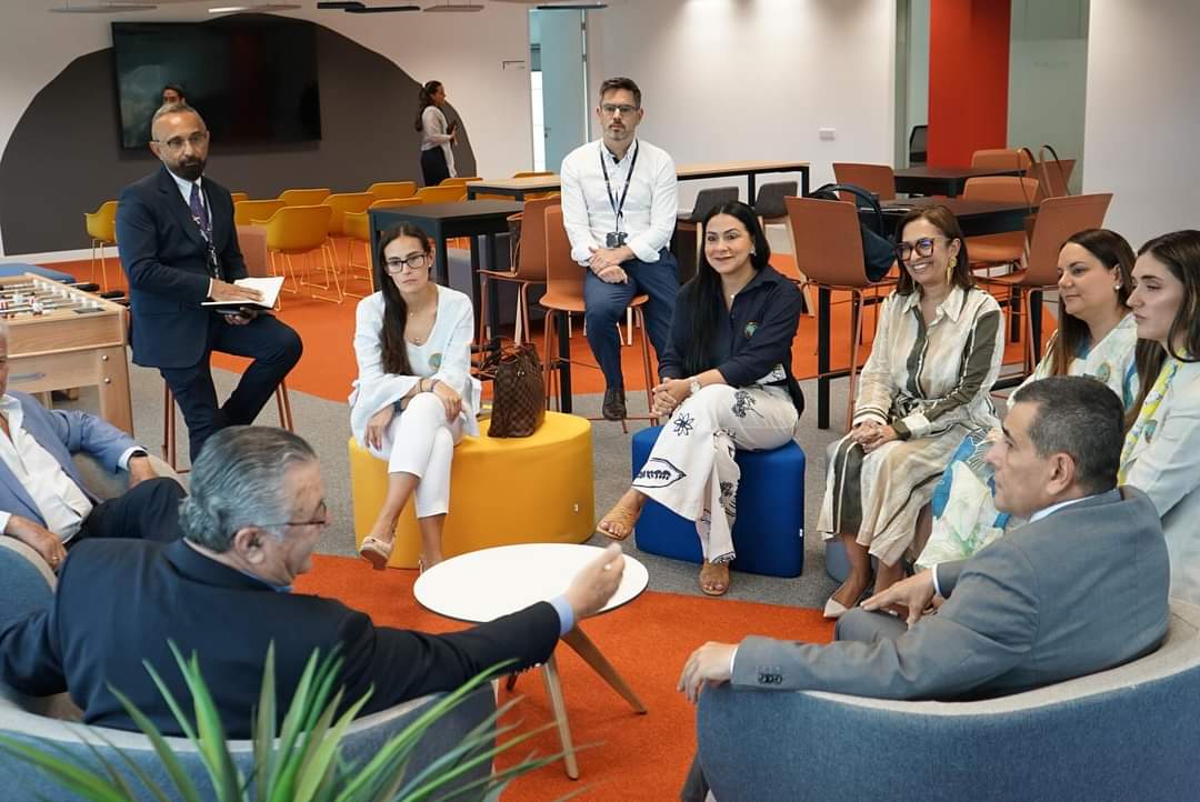 Dumek Turbay Paz tweet media