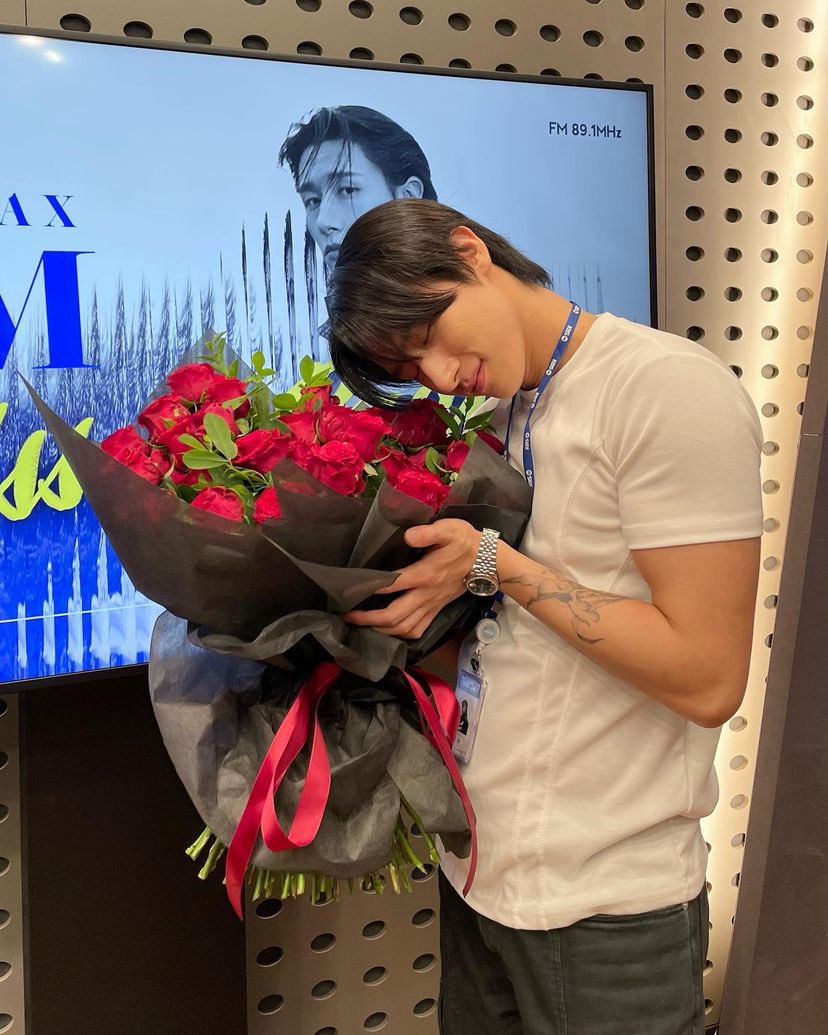 이쁘니.. 너무 축하해💕💕💕