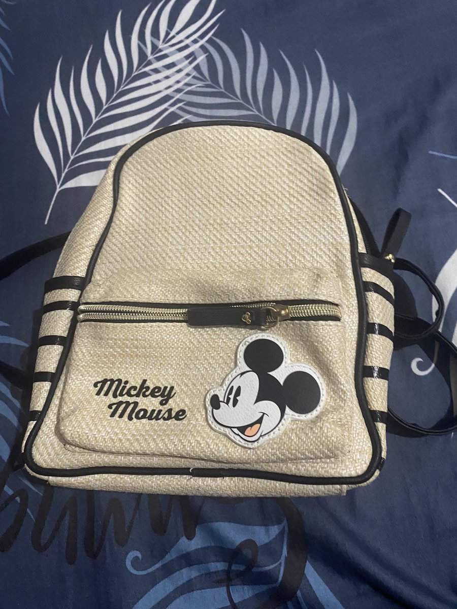 NurschaRazak's tweet photo. Sy nak preloved

PRIMARK CANVAS DISNEY BAGPACK
RM60 (baru pakai 2x)

https://t.co/XYiRkhHC3q https://t.co/dD6lTdY1Ti